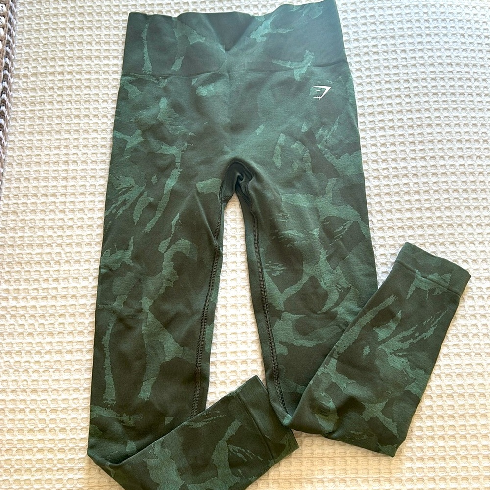 Gymshark adapt camo leggings
